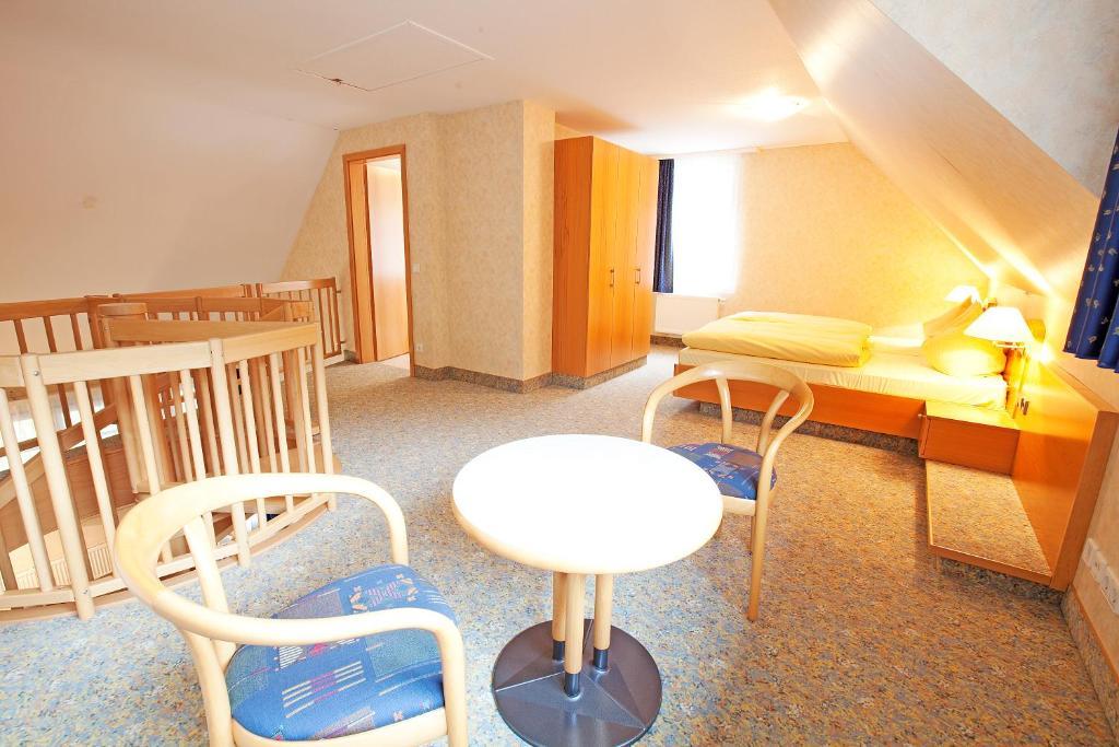 Landhotel Gasthof Wittstaig Gundelfingen  Camera foto