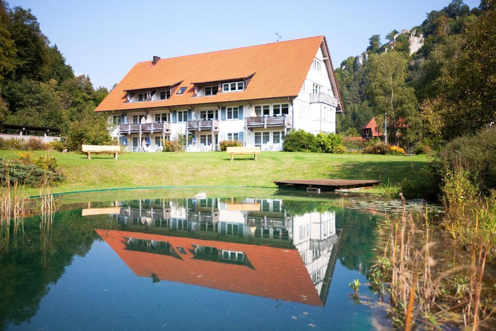 Landhotel Gasthof Wittstaig Gundelfingen  Camera foto