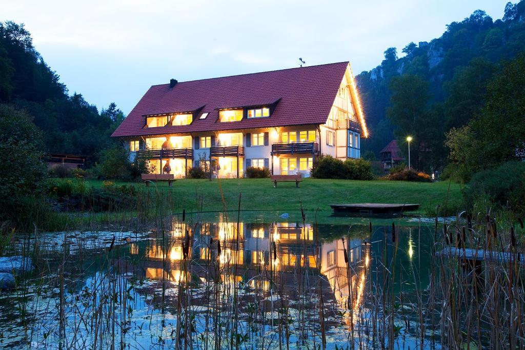 Landhotel Gasthof Wittstaig Gundelfingen  Camera foto
