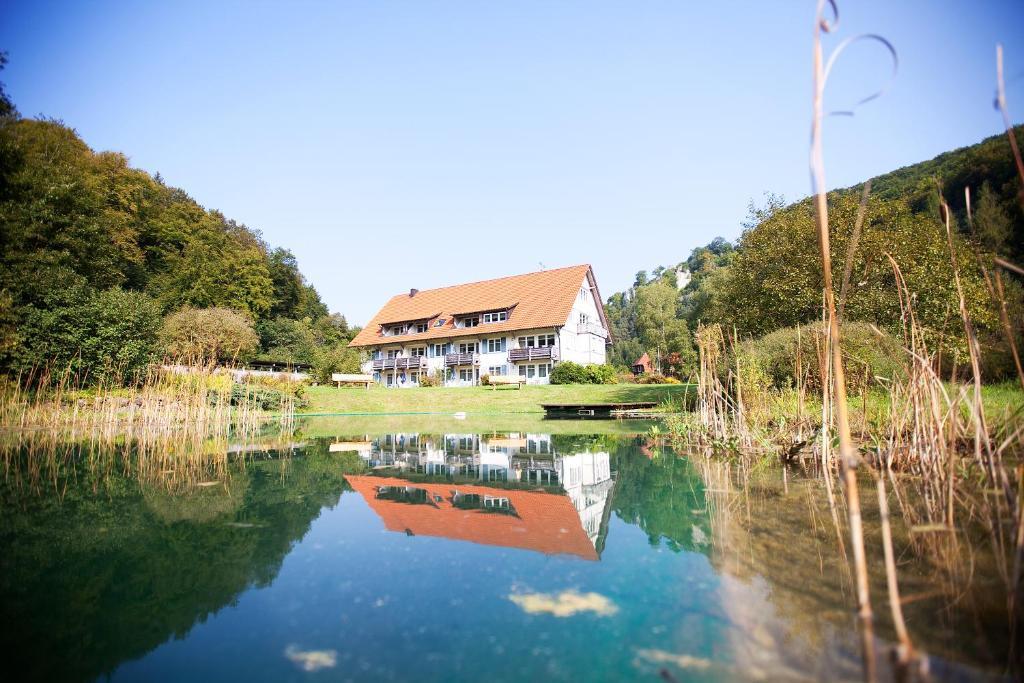 Landhotel Gasthof Wittstaig Gundelfingen  Camera foto
