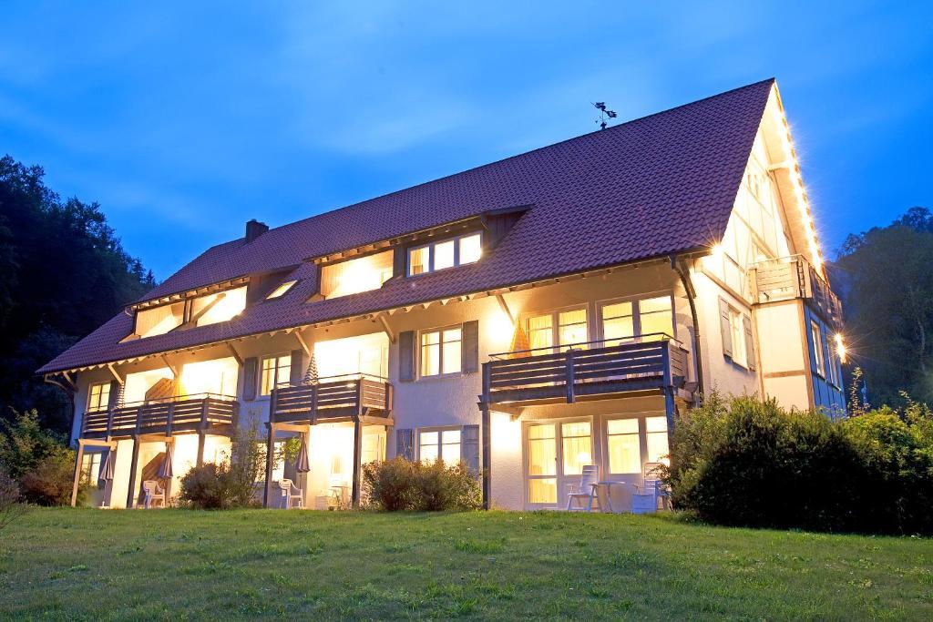 Landhotel Gasthof Wittstaig Gundelfingen  Esterno foto